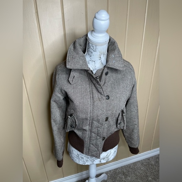 Greenlander Ivanka Coat Fitted Crop Full Zip Brown Tweed Size Medium - Picture 1 of 5